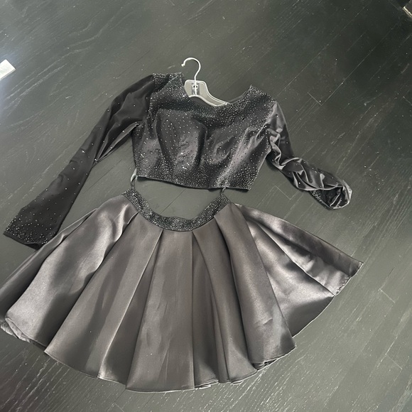 2 piece black homecoming dress - Picture 3 of 3